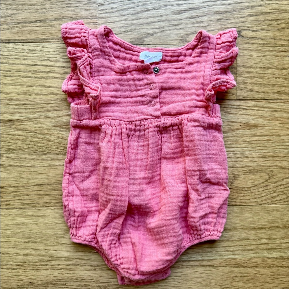 Angel Dear muslin romper in 12-18 months